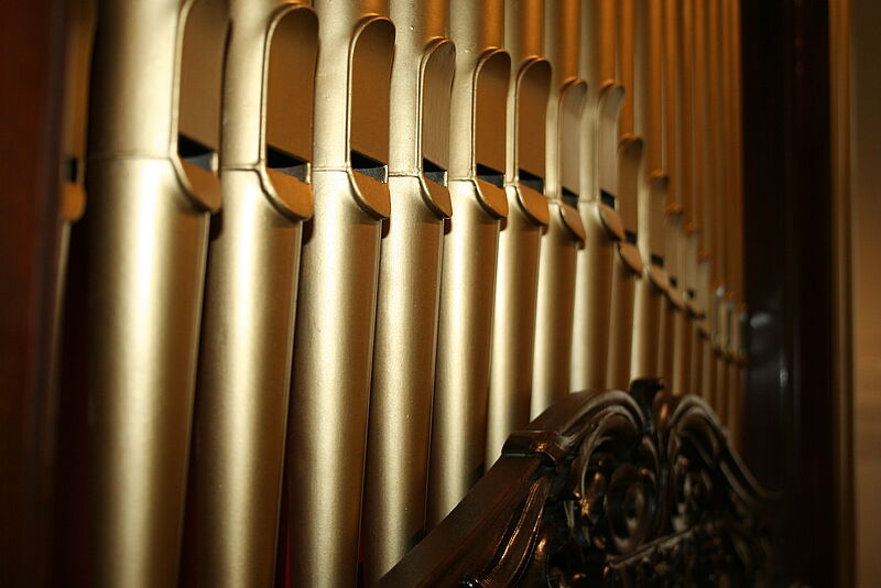 Pfeifen einer Orgel 