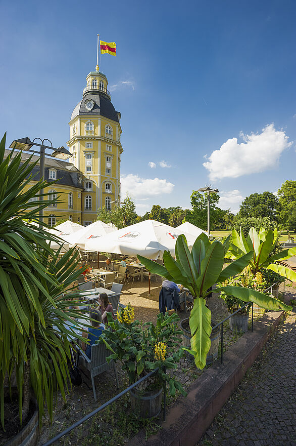 the outdoor terrace of the castle café