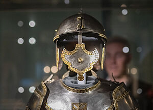 Impression Husaren-Halbharnisch mit Ketten-/Ringelpanzerung polnisch, 2. Hälfte 17 Jh., Nationalmuseum Krakau