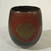 glasiertes Keramikgefäß