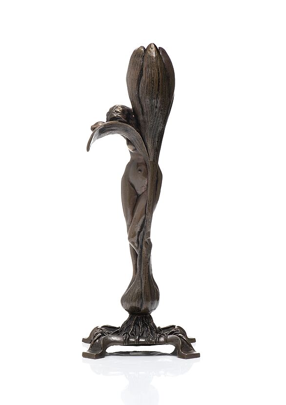 Jugendstil-Skulptur einer Frau.