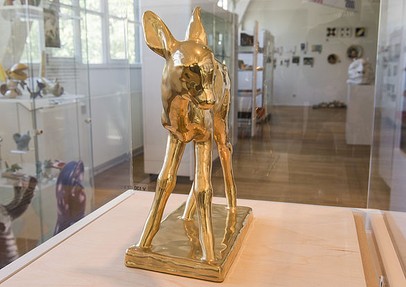 Das goldene Bambi der Künstlerin Else Bach