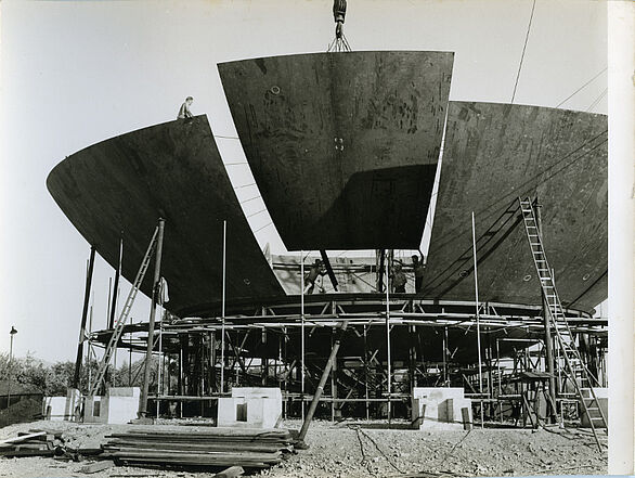 the district gas boiler under construction in Freiburg