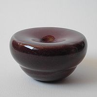 dickwandiges Keramikgefäß