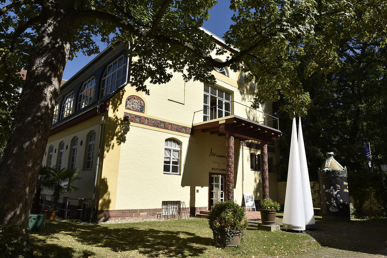 Fassade Museum in der Majolika